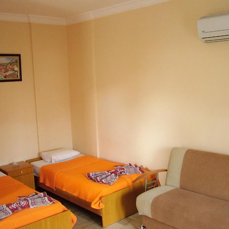 Gultepe Apartments Kuşadası Oda fotoğraf
